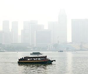 Haze from Indonesian fires returns to Malaysia