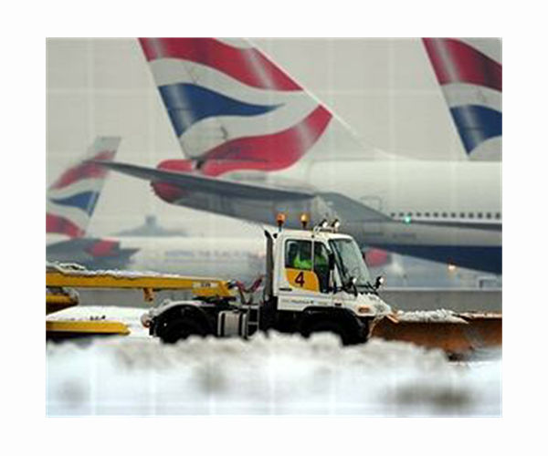 China suspends UK flights over new virus strain