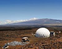 Space simulation crew hits halfway mark til August re-entry