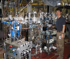 Zapping Titan-like atmosphere With UV Rays Creates Life Precursors