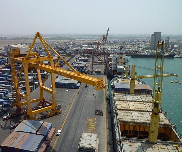 Fears of escalation after Israel hits Huthi-held Yemen port