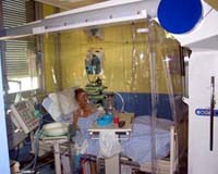 Flu or Ebola? US hospitals prepare for a confusing season