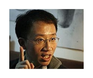 Freed China critic says wants to resume activism