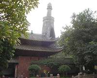 China delays mosque demolition after protest