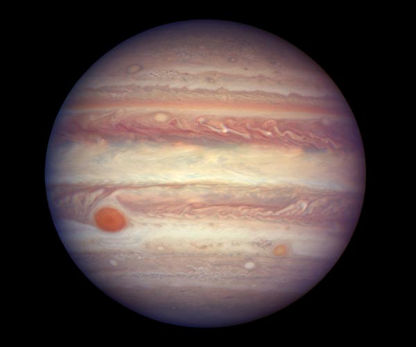 Hubble's Latest Gaze Reveals Jupiter's Dynamic Weather Patterns