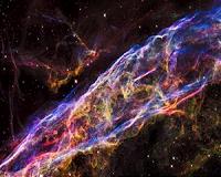 Hubble zooms in on shrapnel from an exploded star