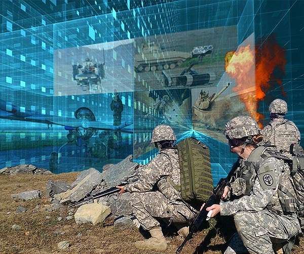 US Military, Industry Discuss Improving High-Tech Battlefield Communication