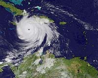 Monster hurricane lashes Jamaica