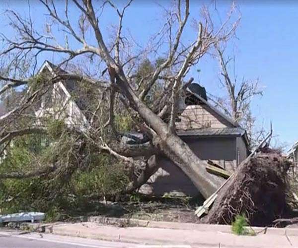 Hurricane Ian death toll climbs above 100 in Florida alone