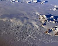Climate change shows in shrinking Antarctic snows