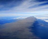 Traces of Icelandic volcanoes in a northeastern German lake