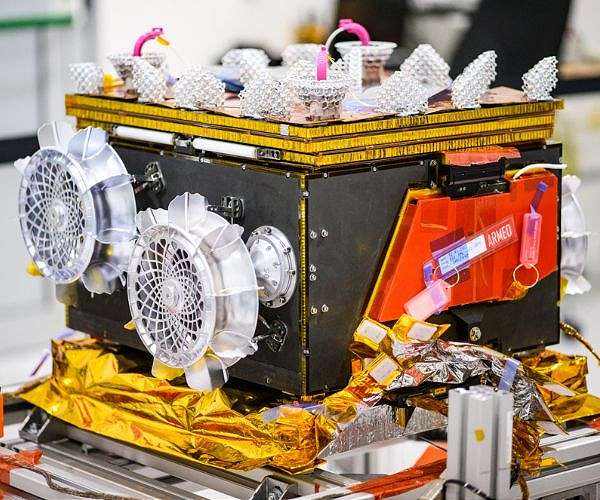 IDEFIX Rover Set to Embark on Pioneering Journey to Martian Moon Phobos