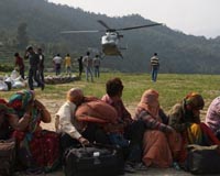 One million pack India flood relief camps