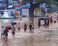 India Monsoon Death Toll Nears 700