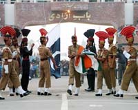 India, Pakistan agree to give peace a chance