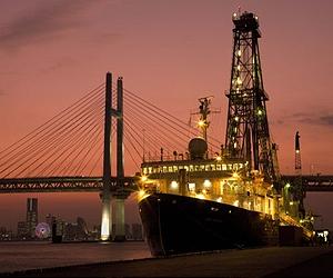 Japan's April trade deficit up on surging energy bills
