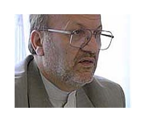 Iranian president fires FM Mottaki