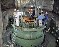 Iran restarted nuclear weapons program in 2004: dissident