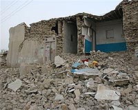 Strong quake hits southern Iran