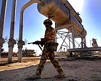 Analysis: Hunt, State talked on Iraq oil