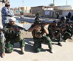 Iraq presses Qaeda offensive, UN warns on displaced