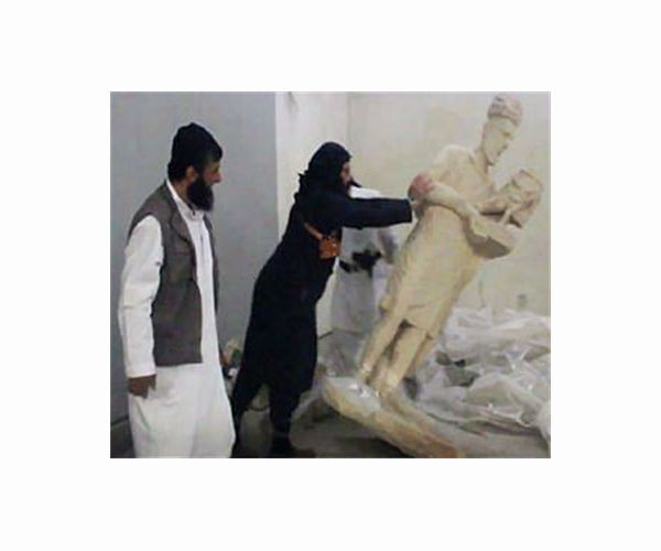 Iraq exhibits restored art pillaged after 2003 invasion