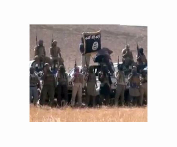 Iraq's battle against IS cells grinds on in the desert