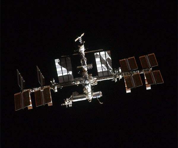 NASA will continue working with Russia on space despite China plan