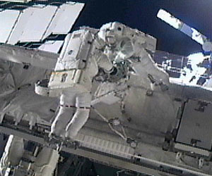 ISS crew ready for spacewalk after 'serious' ammonia leak