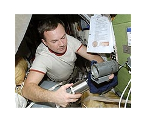 Russian cosmonaut set for space station mission resigns