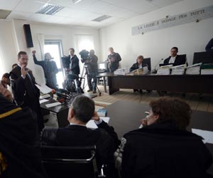 Top Italy scientists resign in protest at quake ruling