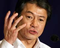 Japan ex-minister urges nuclear weapon debate: report
