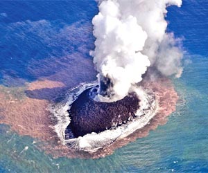 New Japan volcanic islet here to stay, for now: official