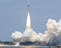 Japan delays launch of satellite due to weather