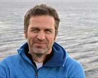 The emergence of modern sea ice in the Arctic Ocean