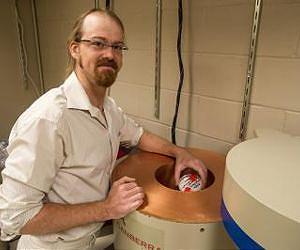 Dartmouth scientists track radioactive iodine from Japan nuclear reactor meltdown