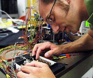 Muscle-like action allows camera to mimic human eye movement