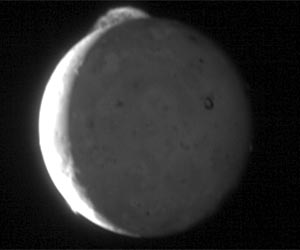 Scientists to Io: Your Volcanoes Are in the Wrong Place