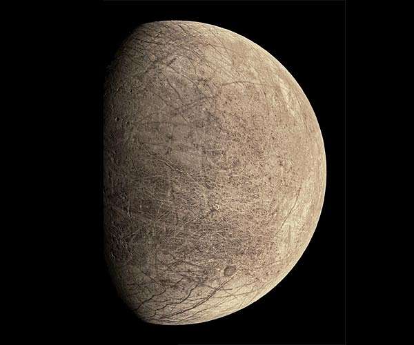 Juno exploring Jovian moons during extended mission