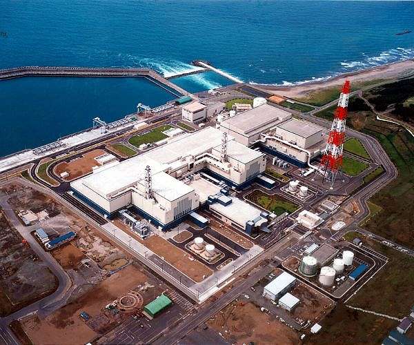 Japan restarts world's biggest nuclear plant