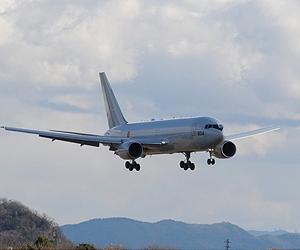 Italy takes delivery of Boeing tanker