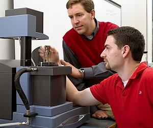 Developing Bio-Based Polymers That Heal Cracks