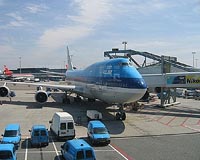 Biofuel scores a first in green aviation
