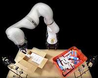 Artificial intelligence controls robotic arm to pack boxes and cut costs