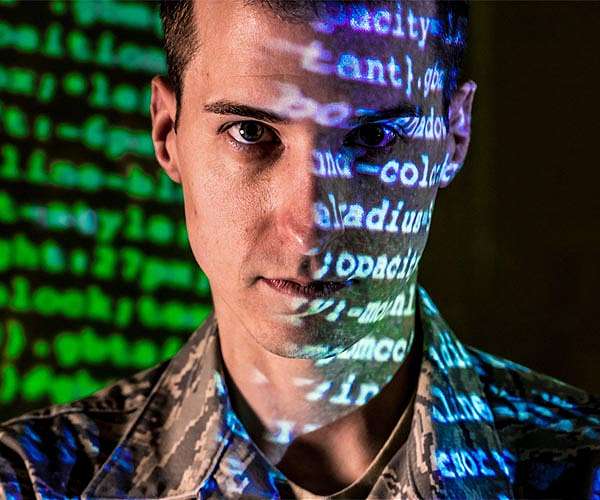 Marines undergo cyber electronic warfare training