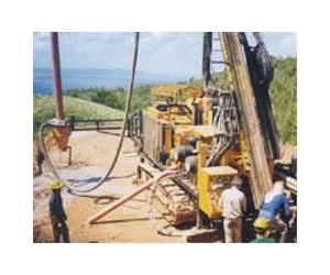 Philippine gold mine suspended over spill
