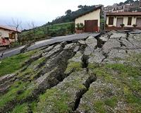 Drawing out children's trauma in quake-hit Italy