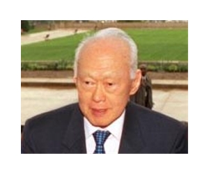 China not seeking to top US: Lee Kuan Yew