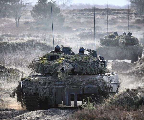Swiss to export 25 battle tanks back to Germany