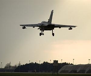 U.K. sends more warplanes to Libya
